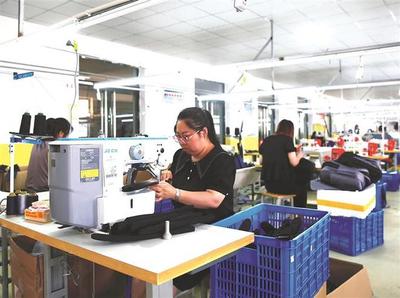 方山縣:家門口就業